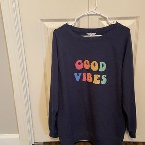 WildFox “good vibes” sweatshirt